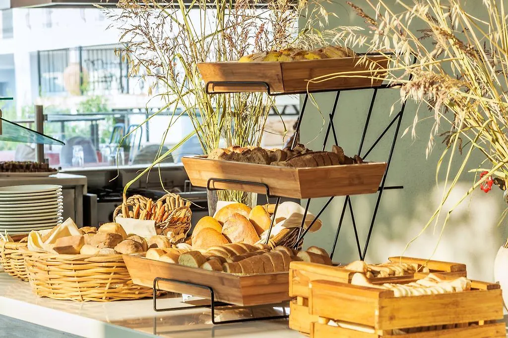 ****  Hotel Kriopigi Greece